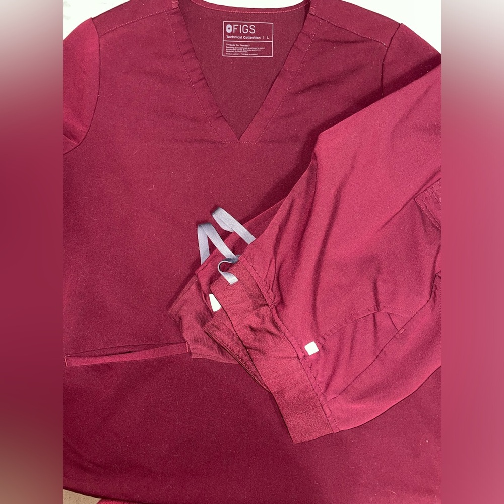 Women’s FIGS Scrubs